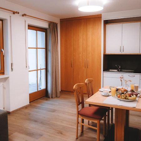 Anewandterhof Apartment Brunico Ngoại thất bức ảnh